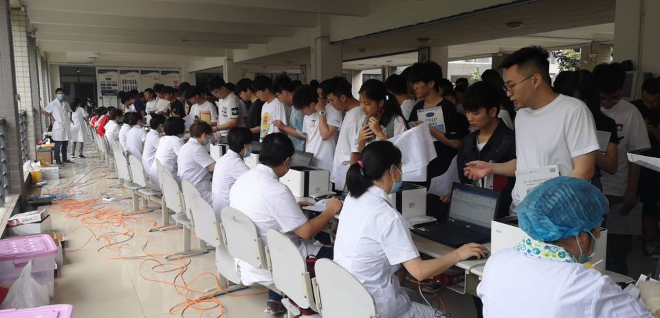 说明: C:\Users\asus\Documents\Tencent Files\601744156\Image\C2C\E3BBF3031522E762061CEAC50CCA3D4F.jpg